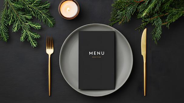 Menu seasonal Natal dan Tahun Baru 2025 untuk café dan restoran dengan desain festive hasil digital printing